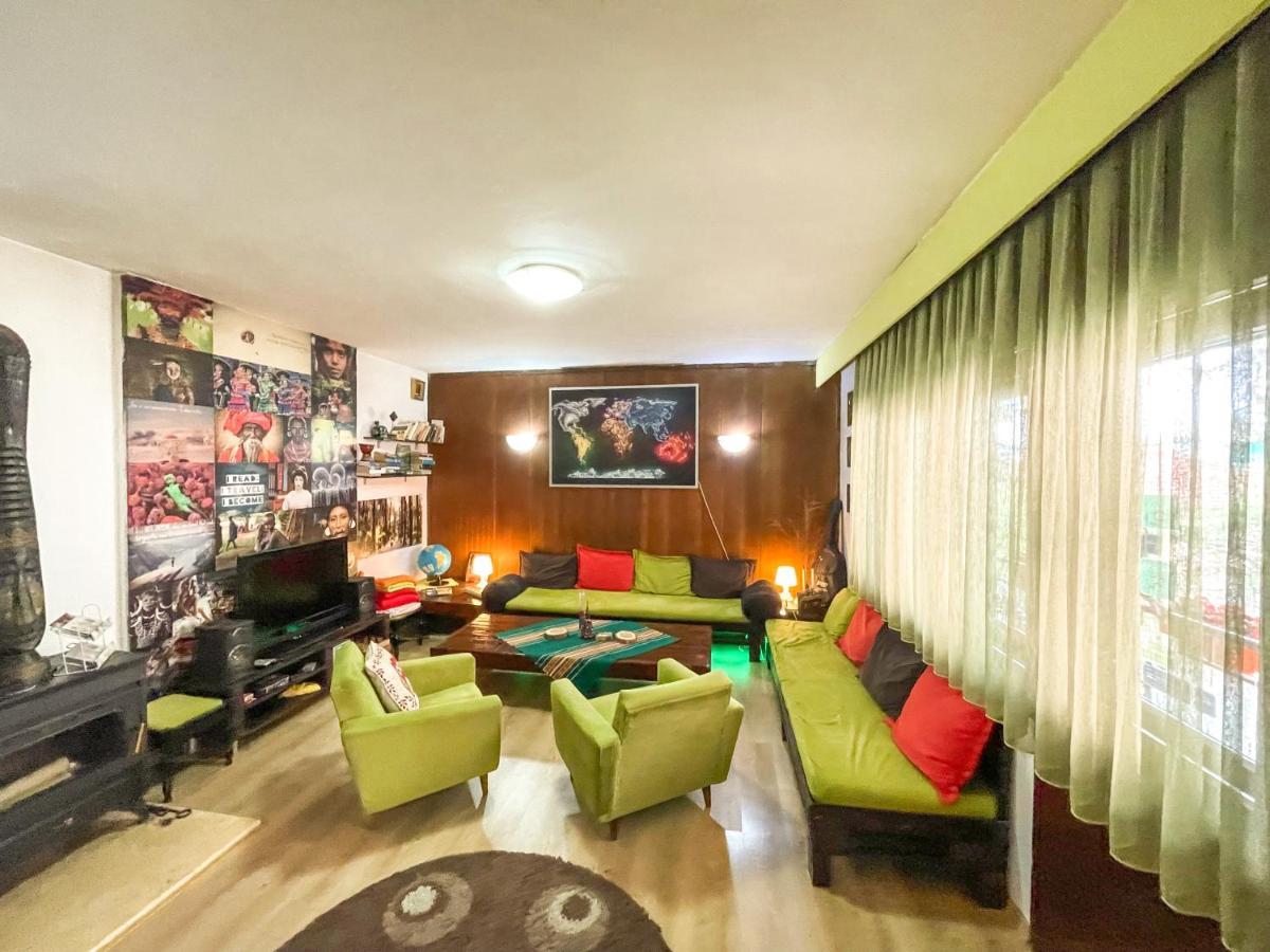 Hi Skopje Hostel エクステリア 写真