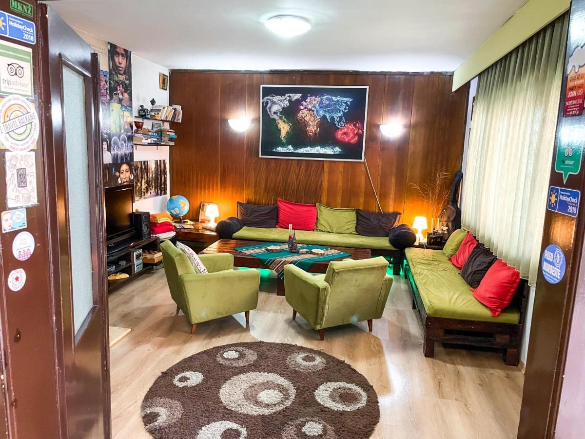 Hi Skopje Hostel エクステリア 写真