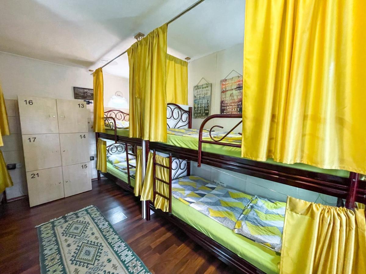 Hi Skopje Hostel エクステリア 写真