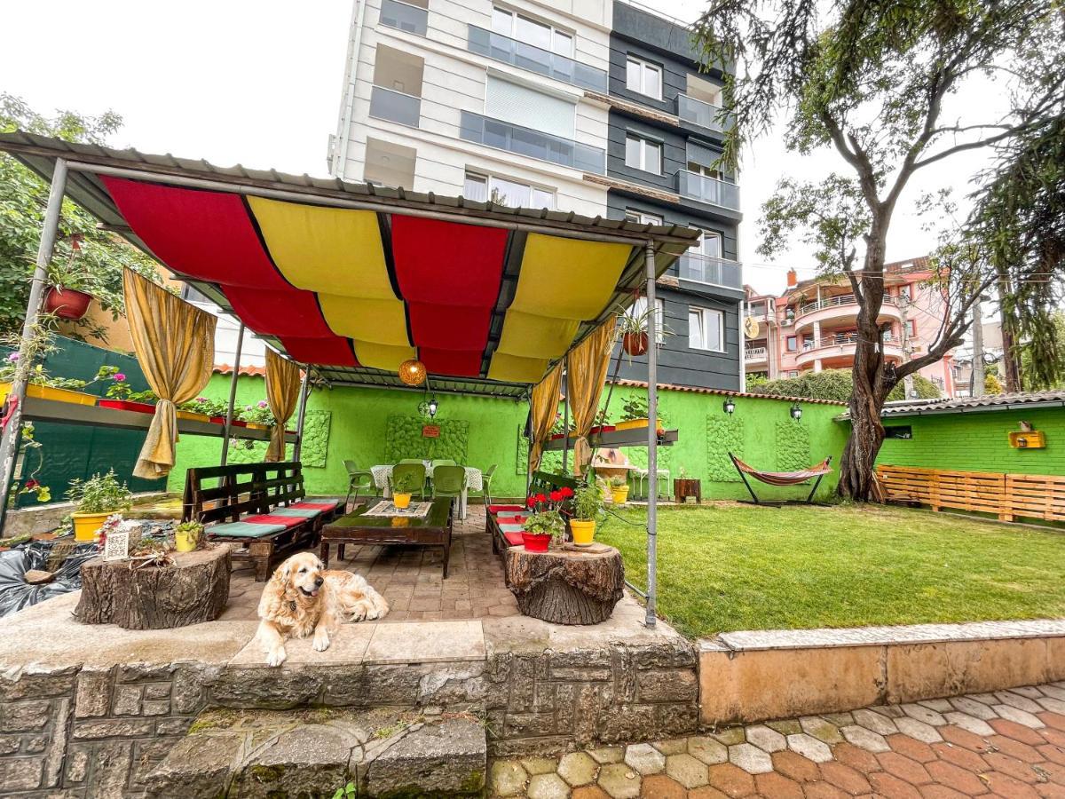 Hi Skopje Hostel エクステリア 写真