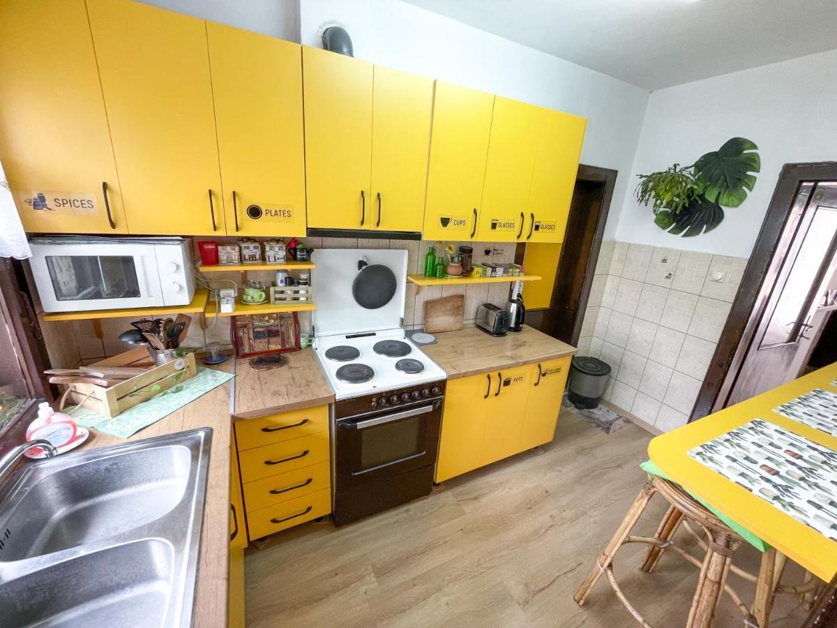 Hi Skopje Hostel エクステリア 写真